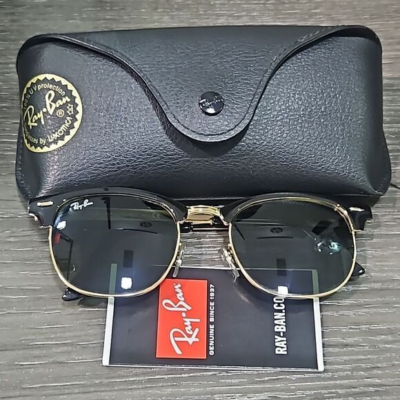 Unisex Ray-Ban Clubmaster Sunglasses with black frames (PreOwned) - Picture 5 of 5
